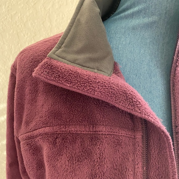 Women fleece small jacket. - Picture 4 of 10